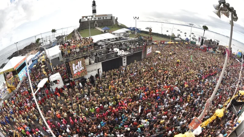 Veja lista de atrações e ordem dos desfiles no circuito Dodô durante o Carnaval de Salvador