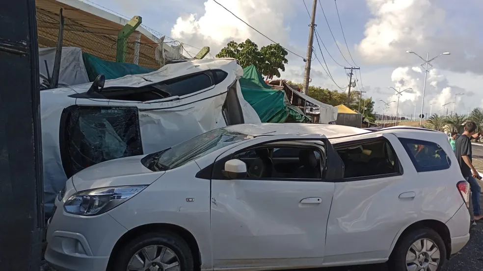 Corpo de lavador de carros atropelado em Salvador é sepultado sob forte comoção