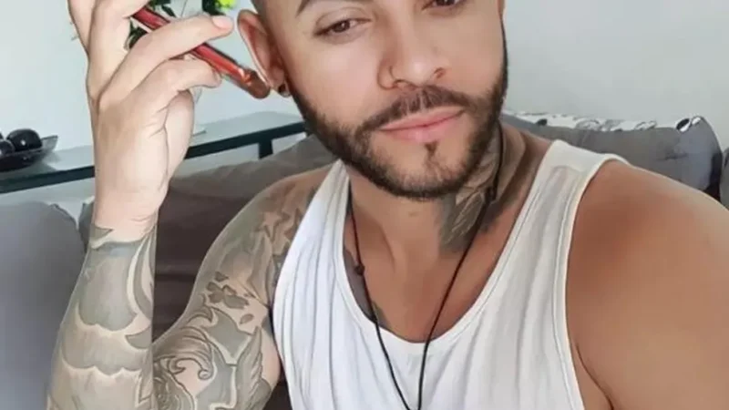 Polícia investiga morte de blogueiro que teve casa invadida por homens armados na Bahia