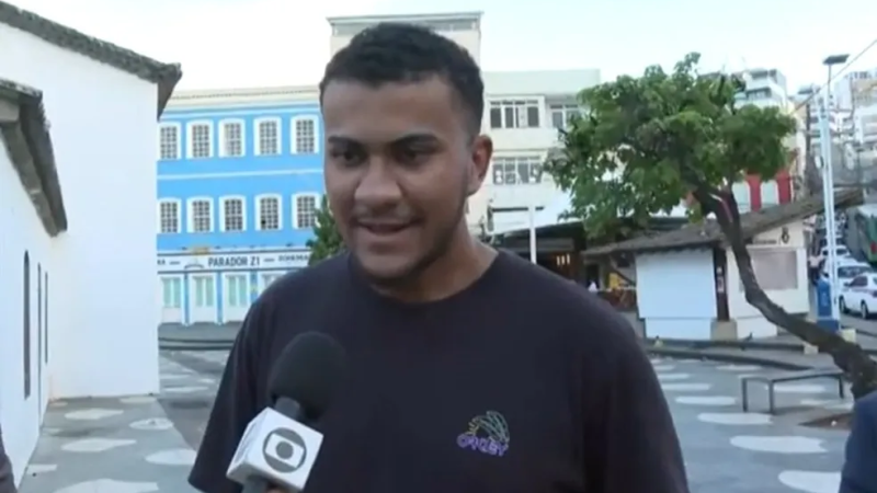 ‘Ato racista que não pode passar impune’, diz estudante agredido com tapa no rosto em bar de Salvador