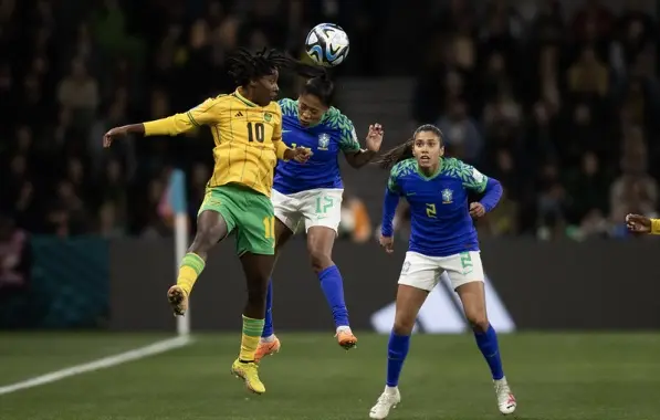 Brasil empata com a Jamaica e é eliminado na fase de grupos da Copa do Mundo Feminina
