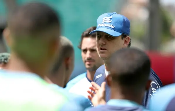 Foco no Flamengo: Bahia inicia preparação para o jogo a partir desta quarta