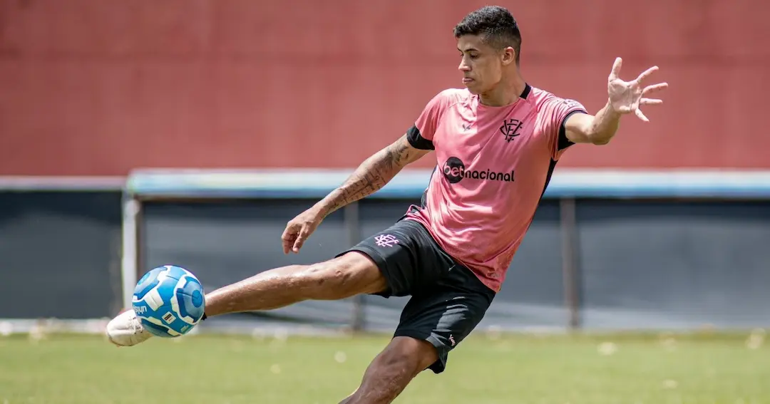 Contra o Sampaio Corrêa, Vitória busca marca estipulada pela diretoria para o acesso