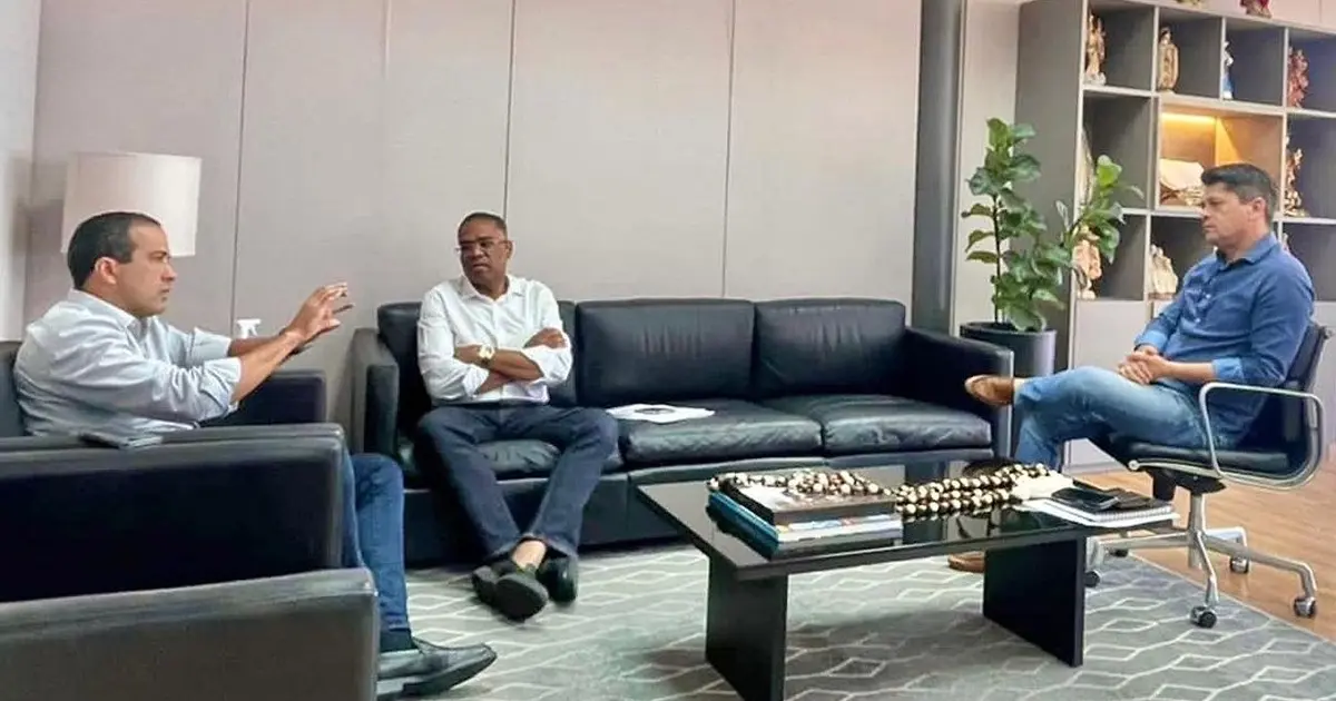 Bruno Reis se reúne com Márcio Marinho de olho na reeleição à prefeitura de Salvador
