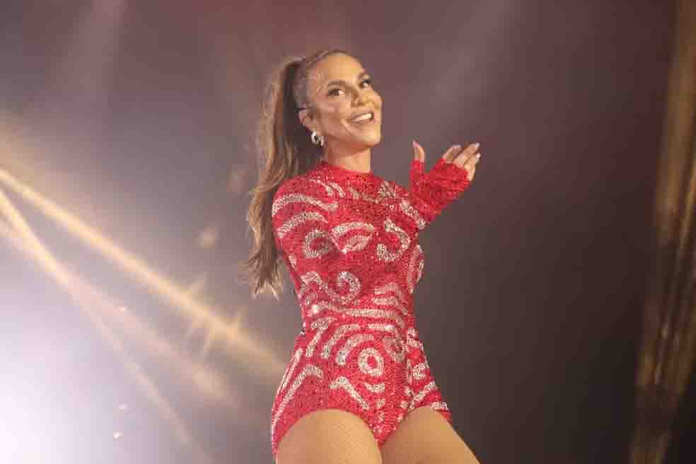 Ivete Sangalo recebe Marina Sena, Gilmelândia e mais artistas no carnaval em que celebra 30 anos de carreira