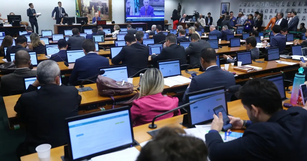 Comissão mais importante da Câmara, CCJ terá pelo menos sete deputados da Bahia; saiba nomes
