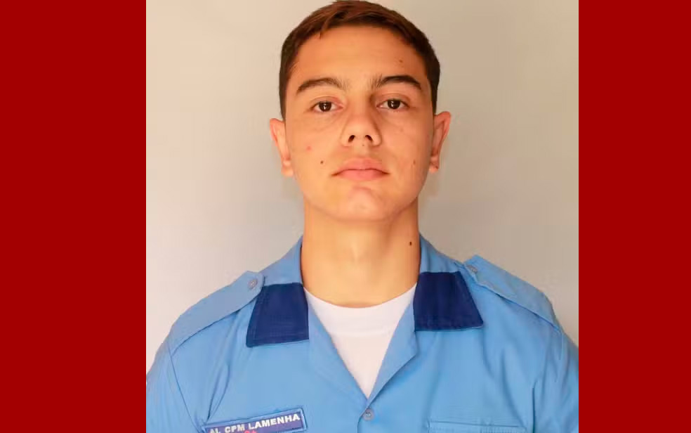 Estudante do Colégio da Polícia Militar morre após batida entre moto e caminhão em rodovia do oeste da Bahia