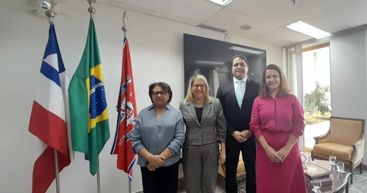 Em encontro com OAB de Porto Seguro, presidente do TJ-BA fala em força-tarefa para redução de processos e concurso de juiz