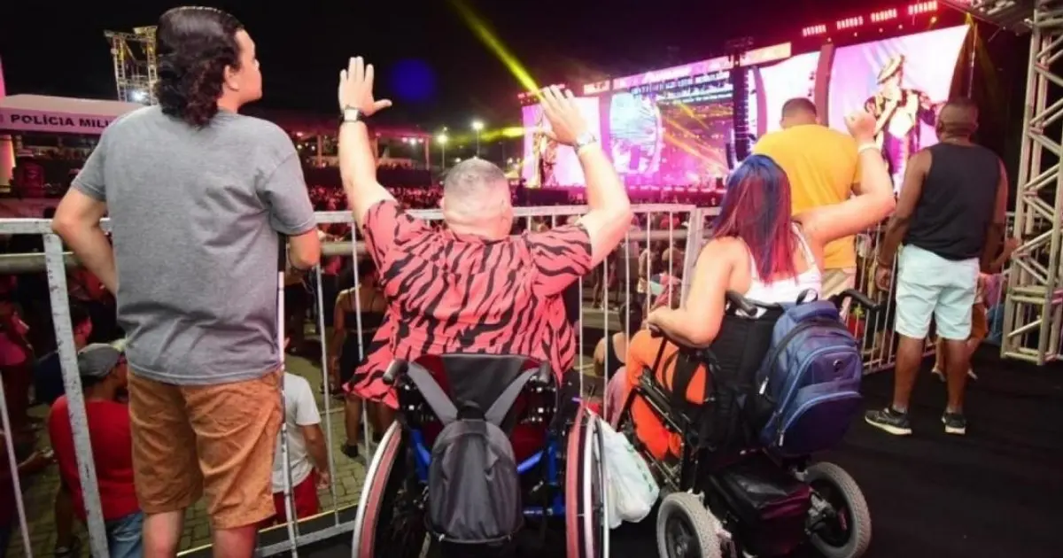 Camarote Acessível do Festival Virada Salvador já recebeu mais 100 pessoas nos dois primeiros dias do evento