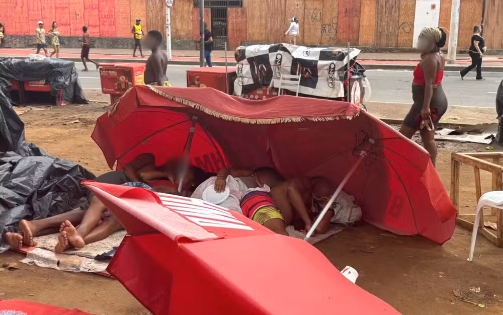 Trezentos vendedores ambulantes são resgatados de trabalho análogo ao de escravo no Carnaval de Salvador, aponta MTE