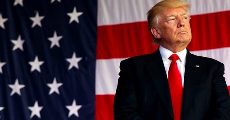 Trump manda carta a Lula e anuncia tarifa de 50% sobre produtos brasileiros: “É uma ameaça à nossa economia” 