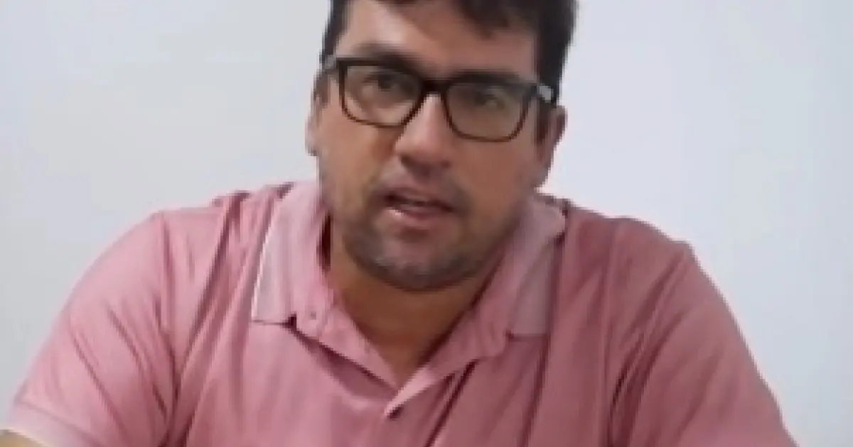 Prefeito de Gongogi tenta se desculpar, comete “sincericídio”, confessa manobra contra MP e pagamento de laje para vereador