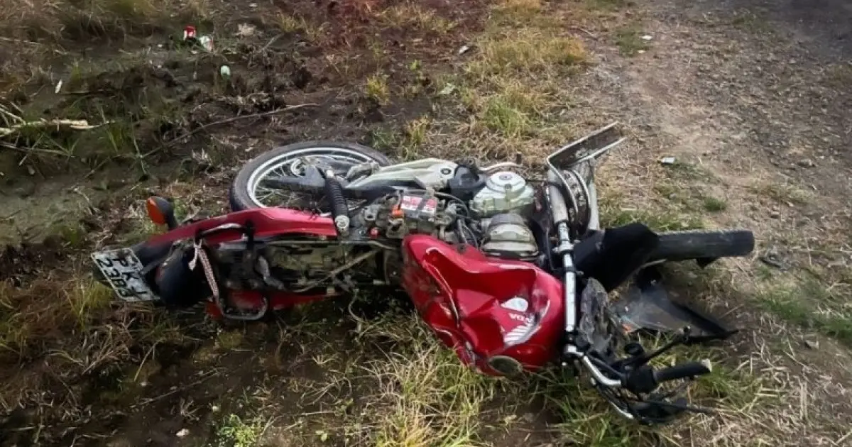 Colisão entre carro e moto deixa dois mortos entre Nova Ibiá e Gandu