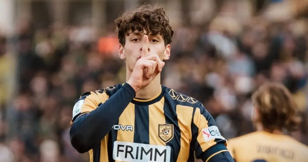 Cremonese contrata Romano Mussolini, neto do ditador Benito Mussolini, por empréstimo