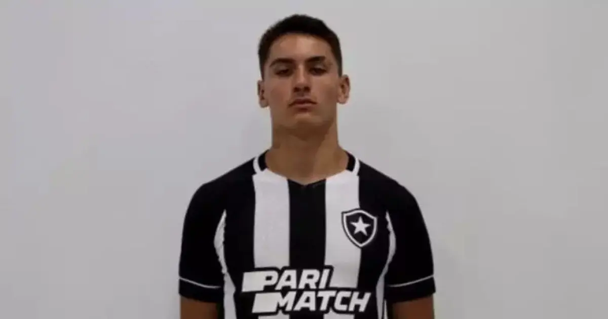 Zagueiro ex-base do Botafogo é preso após atropelar quatro pessoas no Rio; uma mulher morreu
