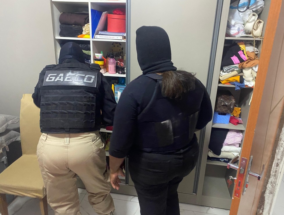 Sete pessoas são presas em terceira fase de operação que investiga grupo criminoso envolvido em homicídios na Bahia
