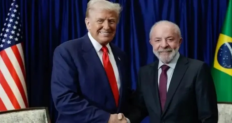 Senado dos EUA aprova projeto que revoga tarifas de Trump sobre produtos brasileiros, mas avanço é incerto