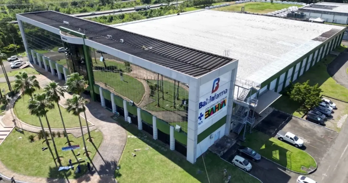 Governo reformará antigo prédio para instalar fábrica de testes rápidos na Bahiafarma, em Simões Filho