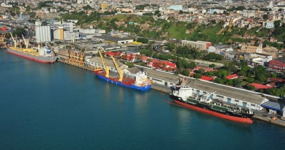 Governo Federal reconhece reequilíbrio econômico-financeiro milionário de empresa por operações portuárias na Bahia