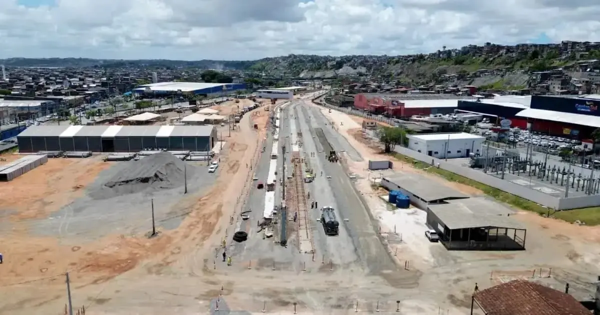 Governo anuncia empresa responsável por elaborar projetos e controlar trens do VLT de Salvador-Região Metropolitana