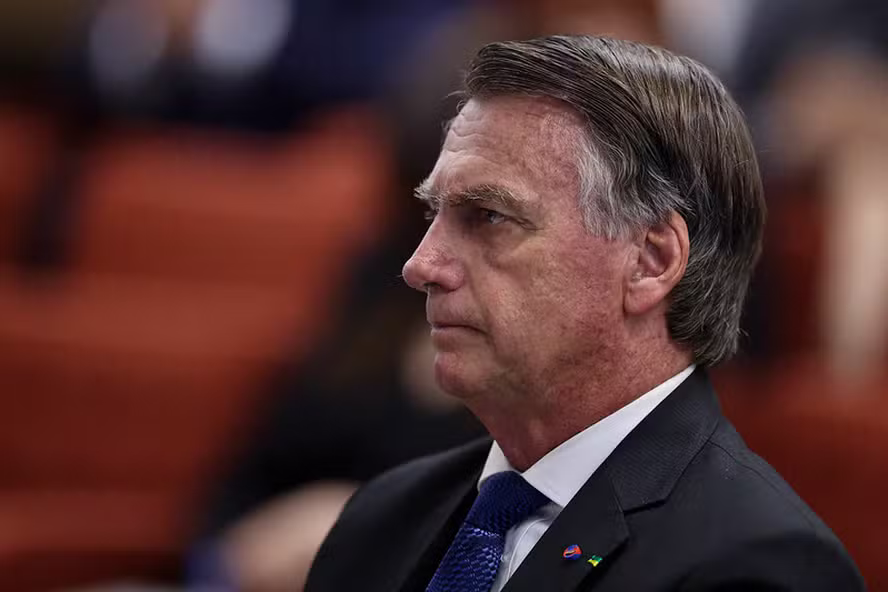 STF publica acórdão que condena Bolsonaro a 27 anos de prisão