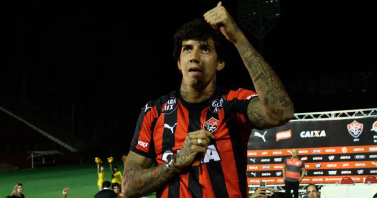 Ex-Vitória, Victor Ramos é o novo reforço da Juazeirense para a temporada 2026