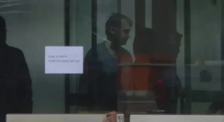 Alexandre de Moraes decreta trânsito em julgado e Jair Bolsonaro já pode ser preso imediatamente