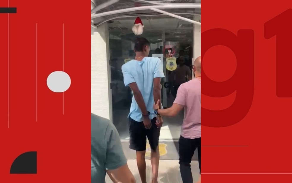 Jovem é preso suspeito de aplicar golpes financeiros após atrair vítimas em aplicativo de relacionamento gay em Salvador