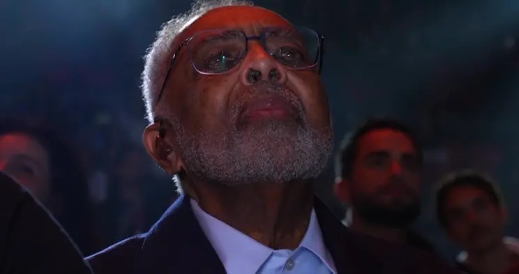 VÍDEO: Gilberto Gil chora ao ser homenageado por Caetano Veloso e Ney Matogrosso