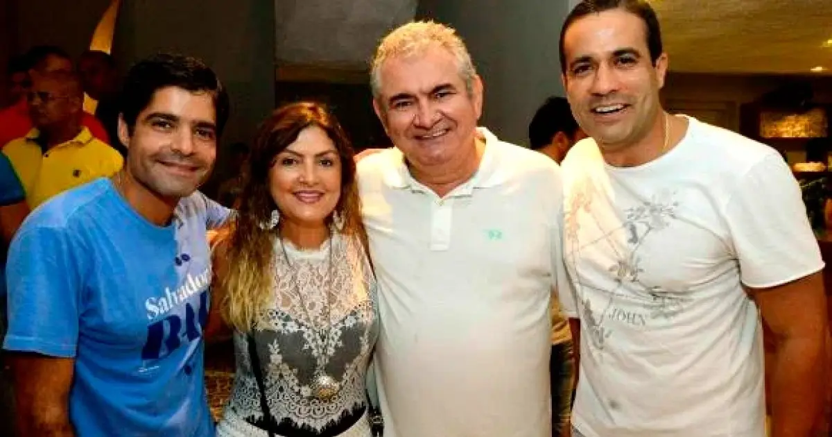 Encontro “informal” entre família Coronel e ACM Neto rende especulações de aproximação entre eles para 2026