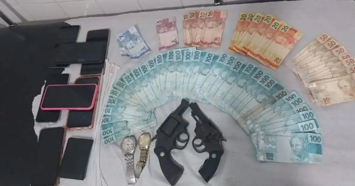 Polícia prende suspeitos de assalto a comércio em Conceição do Jacuípe