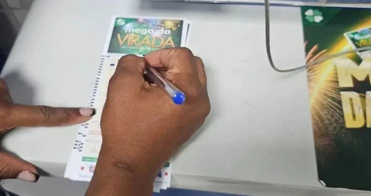 Oito apostas de cidade baiana acertam quina da Mega da Virada; veja valores