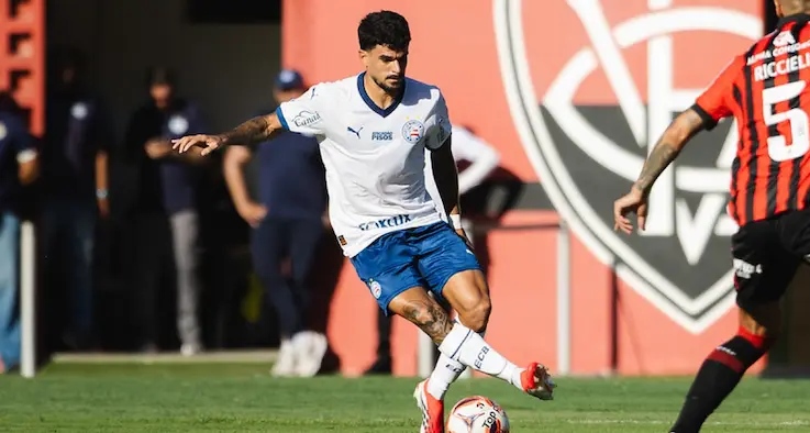 Cauly de saída do Bahia? Entenda o que há por trás da situação do meia no Tricolor
