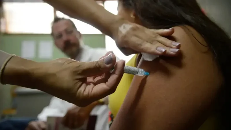 Vacina nonavalente contra HPV ganha indicação para tumores de cabeça e pescoço