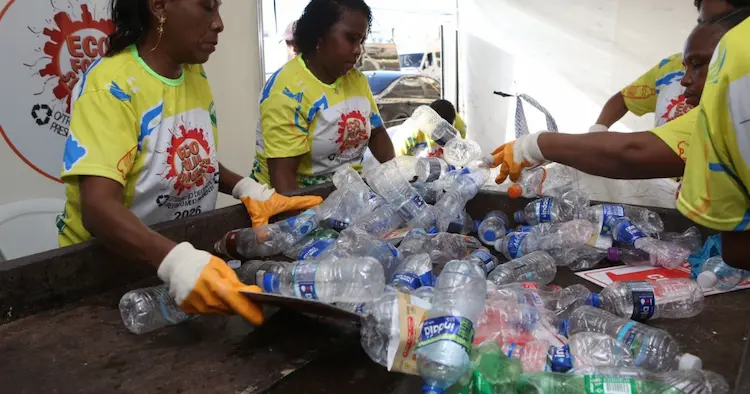 Carnaval de Salvador registra mais de 128 toneladas de materiais recicláveis coletados nos quatro primeiros dias