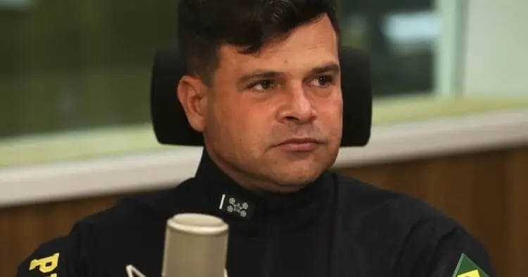 Colega de prisão de Jair Bolsonaro, ex-diretor da PRF quer fazer Enem para tentar reduzir pena