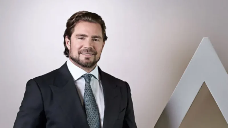 Um dia antes de prisão, Daniel Vorcaro pesquisou quem era juiz responsável por investigação