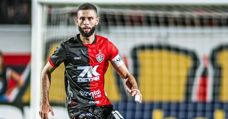 Vitória tenta retorno de Wagner Leonardo, mas técnico do Grêmio barra saída; saiba mais