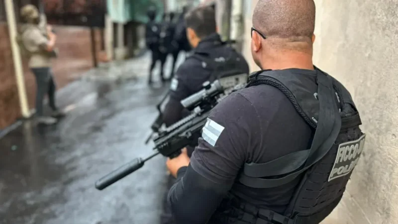 Suspeita de latrocínio e ocultação de cadáver é preso pela polícia no Centro de Salvador