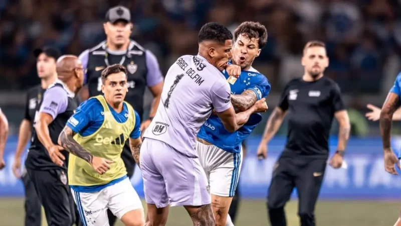 Súmula de Cruzeiro x Atlético-MG relata 23 expulsos após pancadaria no Mineirão