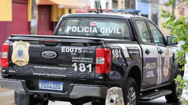 Advogada é sequestrada em assalto no bairro de Stella Maris, em Salvador; vítima ficou refém durante 4 horas