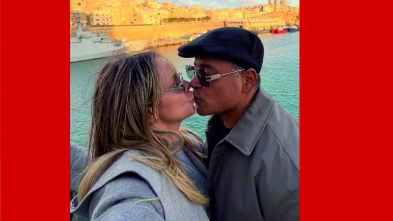 Em clima de romance, Xanddy e Carla Perez curtem férias na Europa após maratona no carnaval
