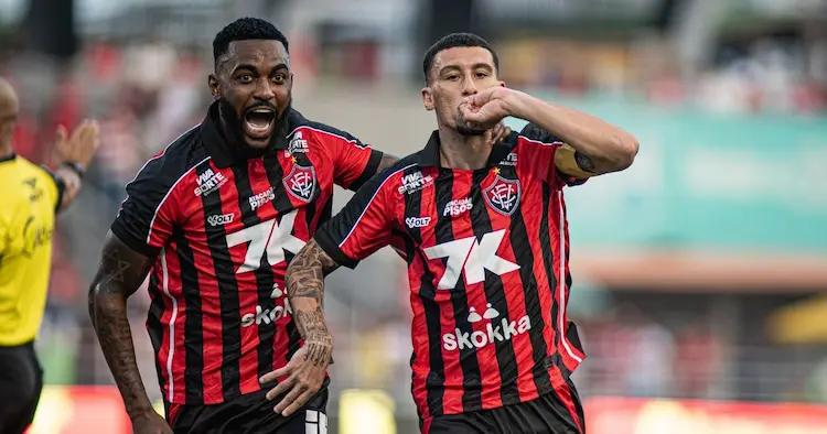 Em jogo eletrizante, Vitória bate o CRB por 4 a 2 e conquista os primeiros pontos na Copa do Nordeste