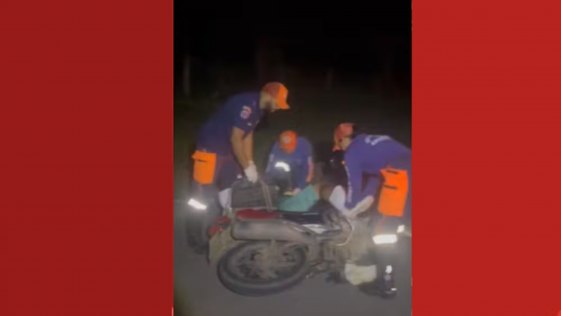 Homem morre após batida entre duas motocicletas na BA-120, na Bahia
