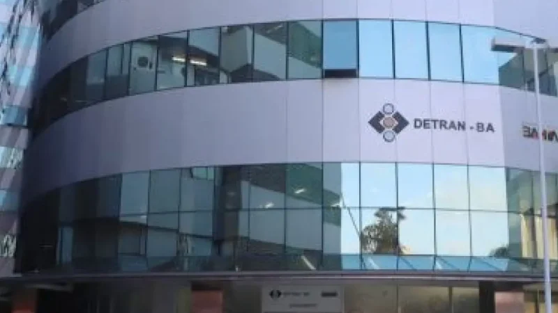 Detran-BA oficializa recepção de nova tabela de honorários e diretrizes para despachantes; saiba detalhes