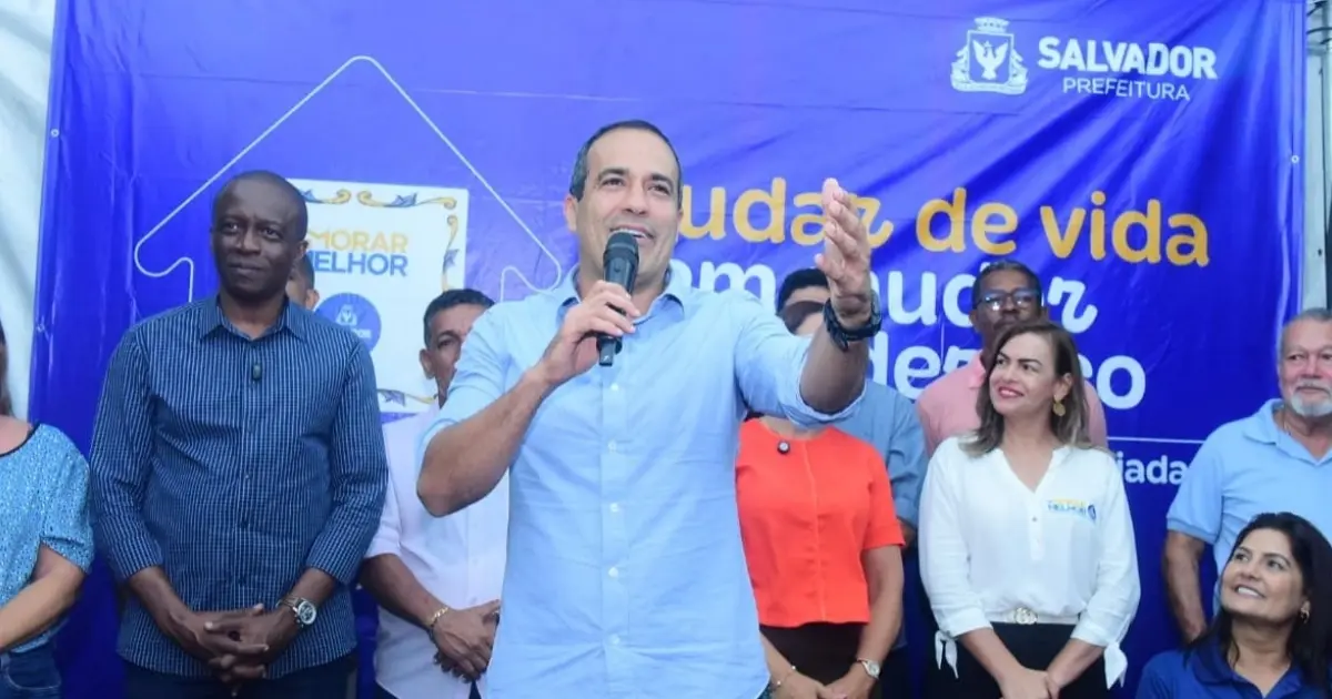 Prefeitura entrega novas residências e ultrapassa marca de 1,5 mil casas reformadas em Valéria