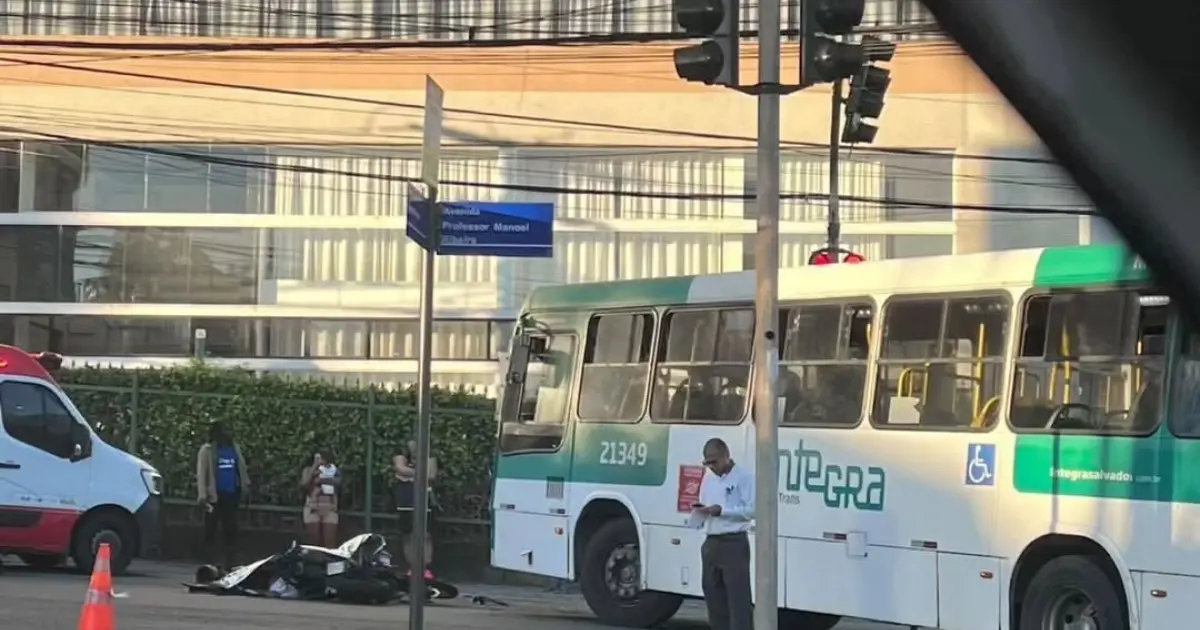 Mototaxista morre em acidente com ônibus no Stiep
