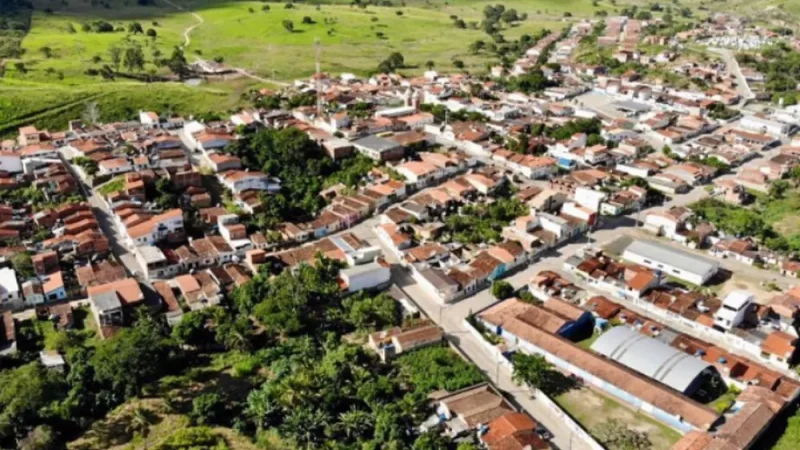 Homem é preso em flagrante por estuprar criança de 6 anos e ameaçar a mãe da vítima na Bahia