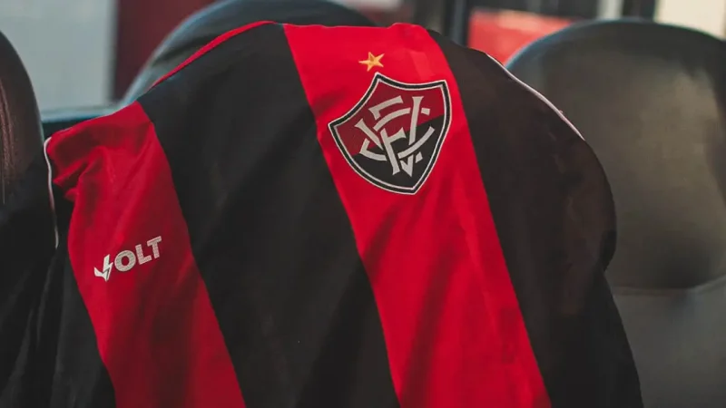 Vitória avalia rescindir contrato com a Volt e cogita marca própria, revela Fábio Mota