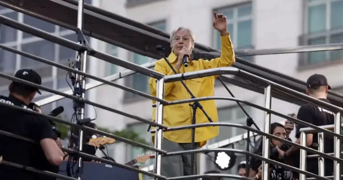 Sinto que o Brasil não irá se recuperar, afirma Caetano Veloso sobre autoritarismo